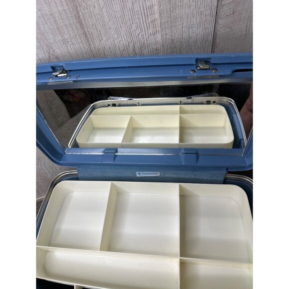 Vintage Samsonite Blue Makeup Train Case With Mirror and Tray Cosmetic Suitcase - Picture 9 of 15